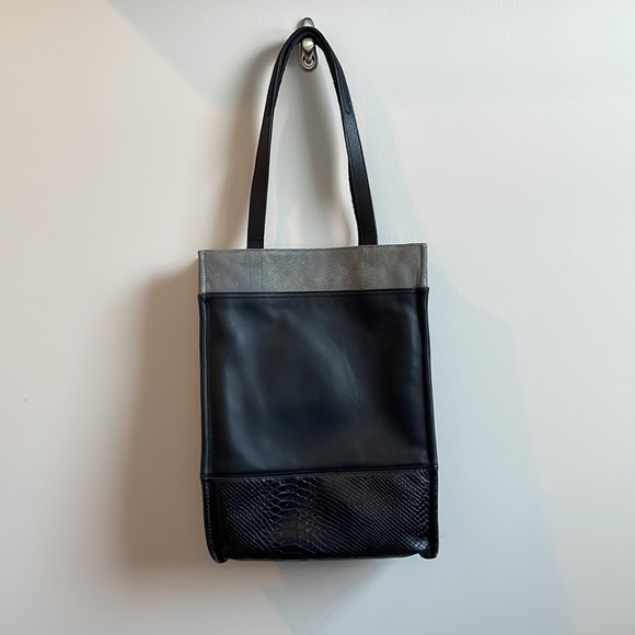 Timbuk2 shlouder laptop bag - Picture 2 of 4